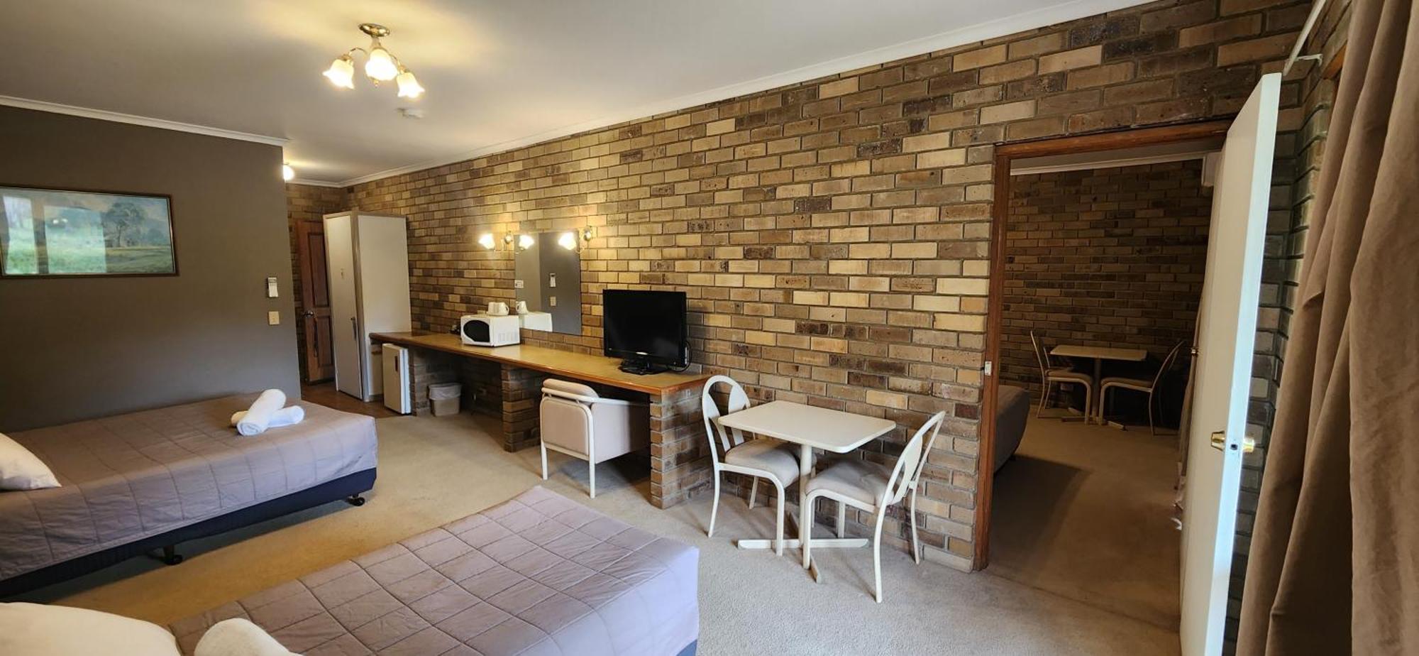 Magdala Motor Lodge&Lakeside Restaurant Stawell Bagian luar foto