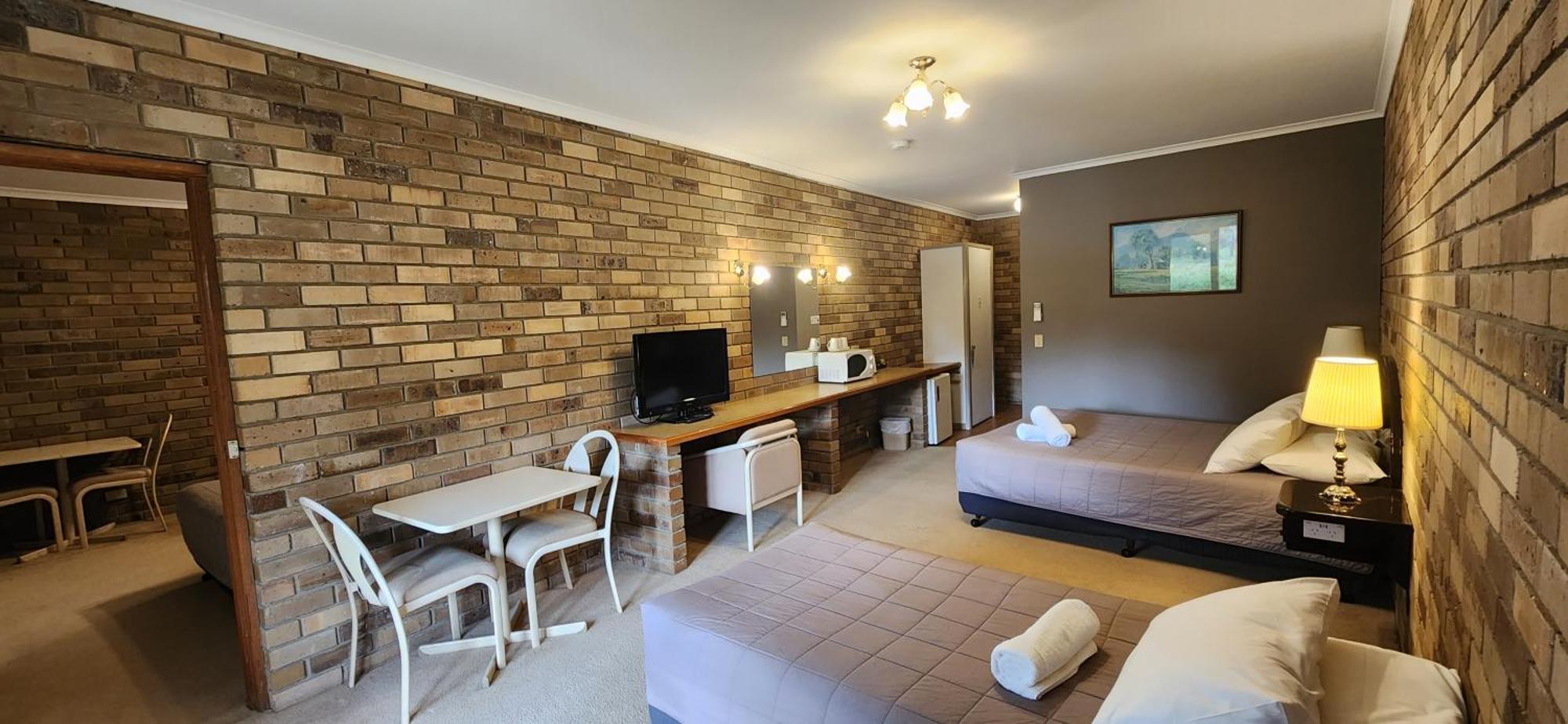 Magdala Motor Lodge&Lakeside Restaurant Stawell Bagian luar foto