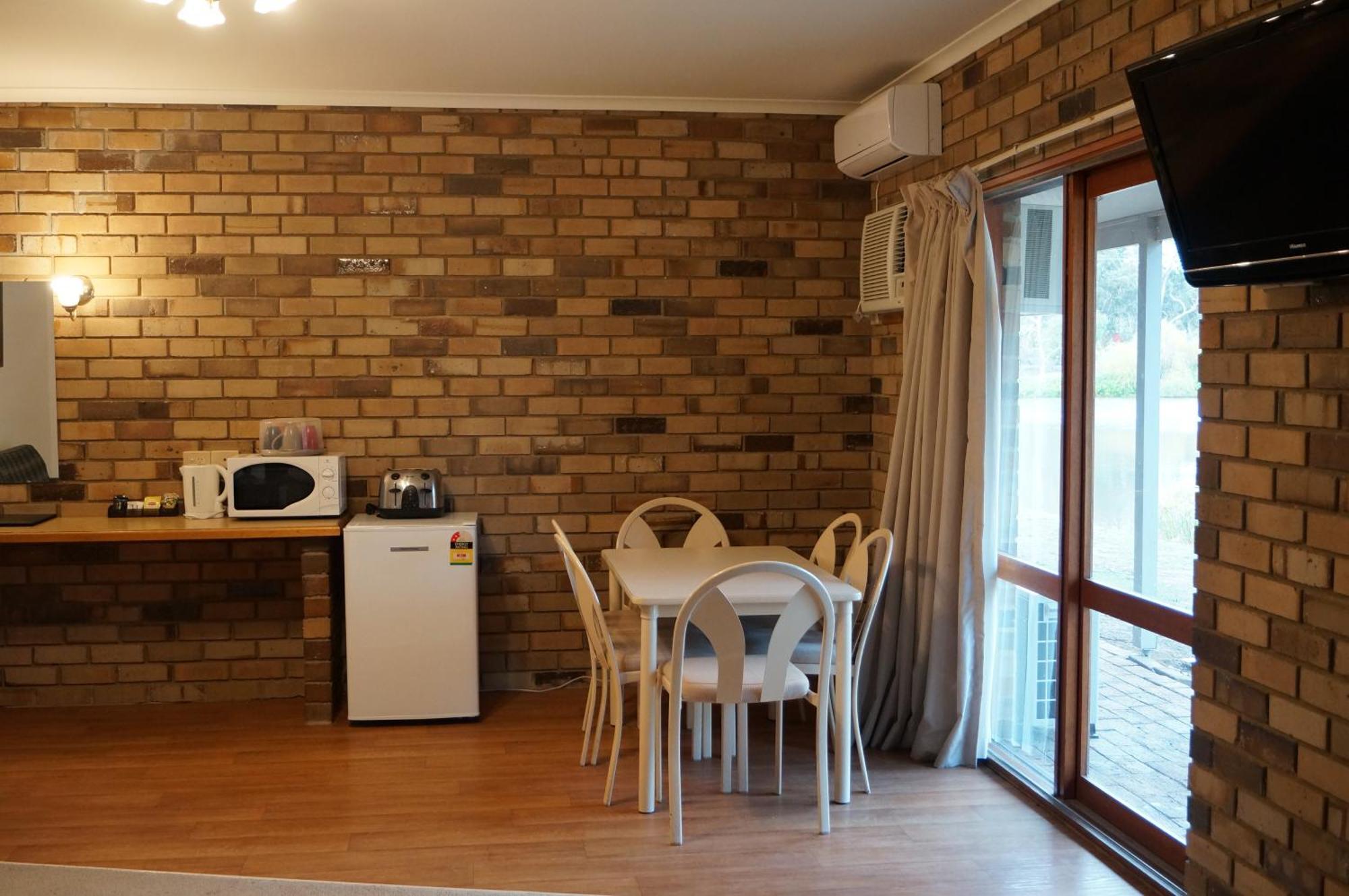 Magdala Motor Lodge&Lakeside Restaurant Stawell Ruang foto
