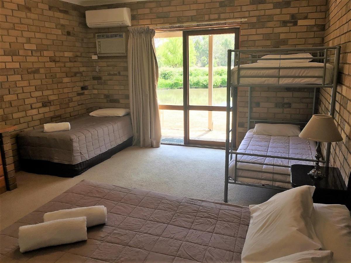 Magdala Motor Lodge&Lakeside Restaurant Stawell Bagian luar foto