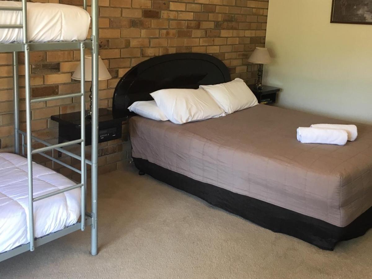 Magdala Motor Lodge&Lakeside Restaurant Stawell Bagian luar foto