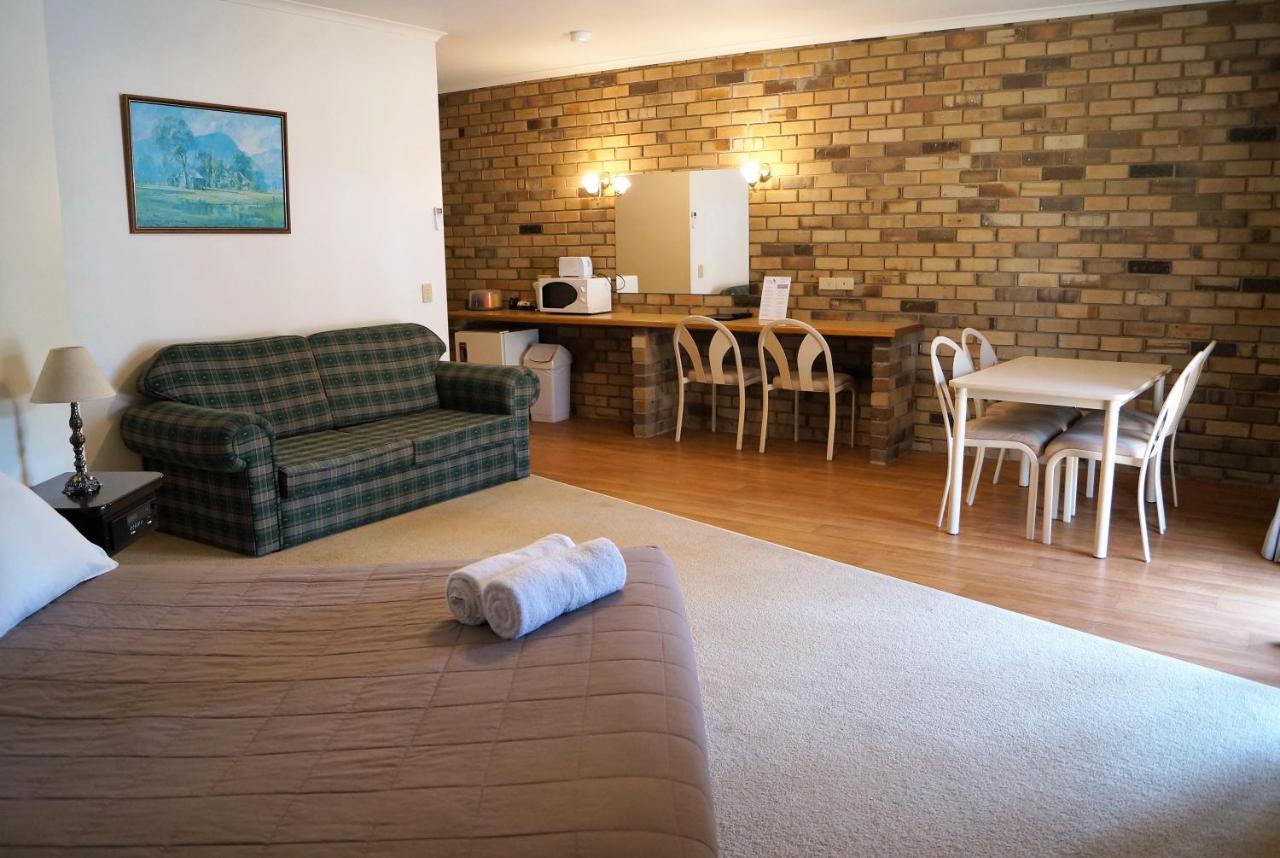 Magdala Motor Lodge&Lakeside Restaurant Stawell Bagian luar foto
